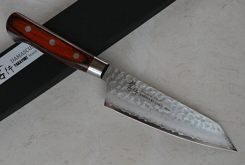 Japanese VG10 Damascus Kiritsike Santoku Knife Sakai Takayuki and its case
