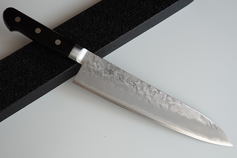 Japanese Gyuto knife Gingami#3 steel with its case