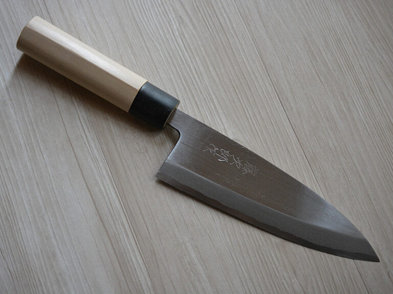 Vintage Japanese Deba Knife 160mm Made in Japan 🇯🇵 Carbon Steel 33