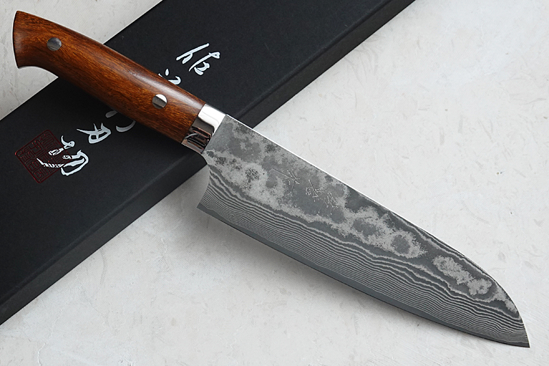 Santoku Japanese kitchen knife Takeshi Saji Damascus SG2 HB-5704 18cm for  sale