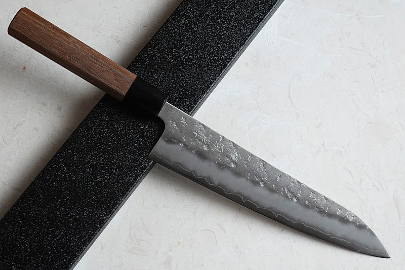 Very sharp Japanese Wa-Gyuto knife Aogami Super Zenpou